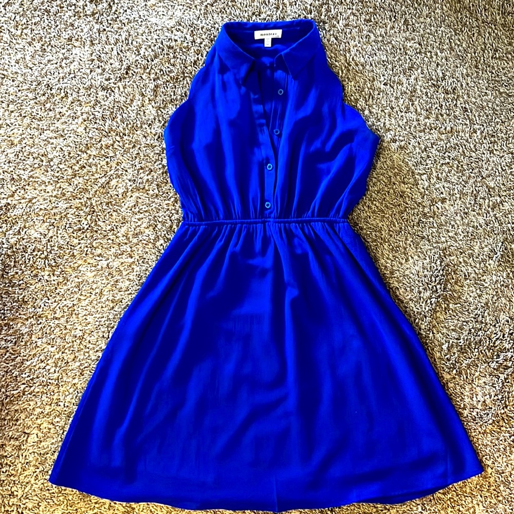 Blue dress